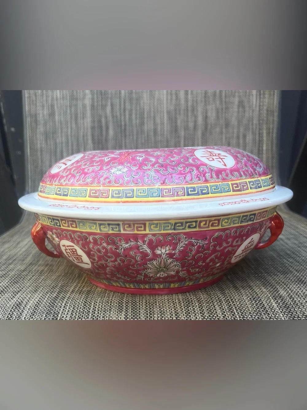 Chinese Porcelain Serving Bowl With 5 Bowls & Soup Spoons Pink Longevity Pattern
